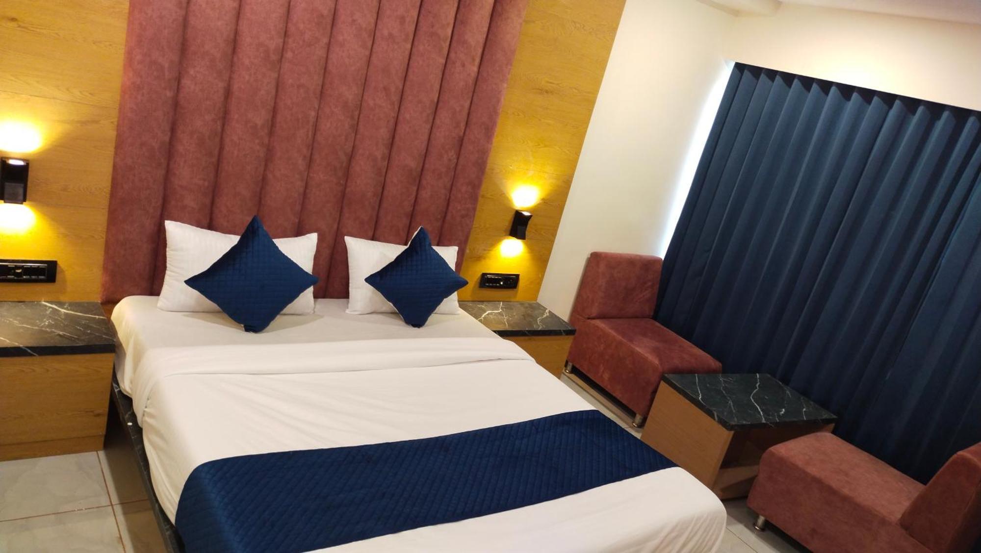 Hotel Campus Ahmedabad Eksteriør billede